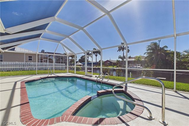 2306 SE 15th TER, Cape Coral, FL 33990