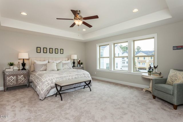 1047 Diamond Dove Lane, Apex, NC 27502