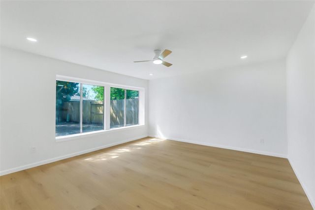 8622 Humphreys Drive, Houston, TX 77083