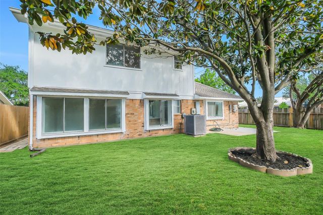 8622 Humphreys Drive, Houston, TX 77083