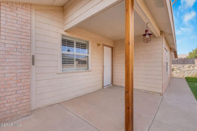 3092 TIERRA BOWLES Drive, El Paso, TX 79938