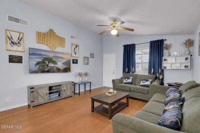 3092 TIERRA BOWLES Drive, El Paso, TX 79938