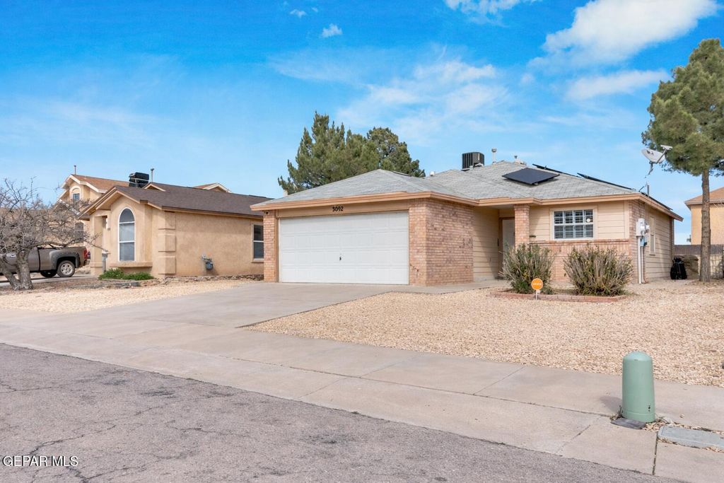 3092 TIERRA BOWLES Drive, El Paso, TX 79938