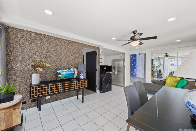 419 Atkinson Drive 1401, Honolulu, HI 96814