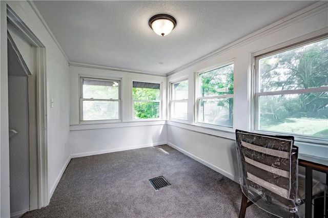 1105 Laurel Avenue, Kansas City, KS 66104