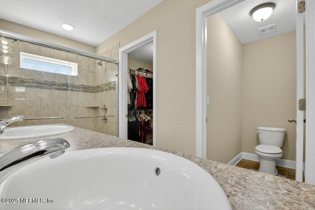 2019 PATRIOT RIDGE Road, Jacksonville, FL 32221