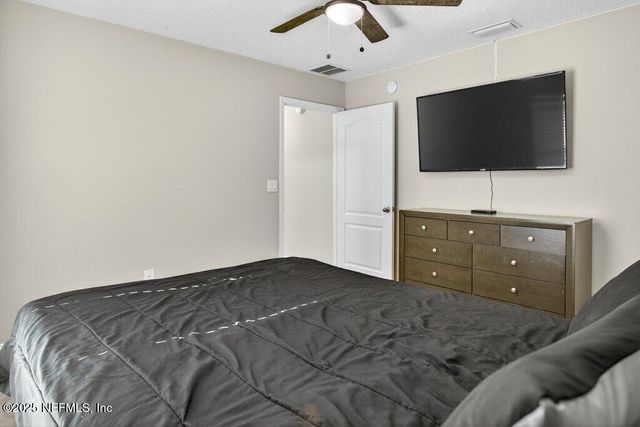 2019 PATRIOT RIDGE Road, Jacksonville, FL 32221