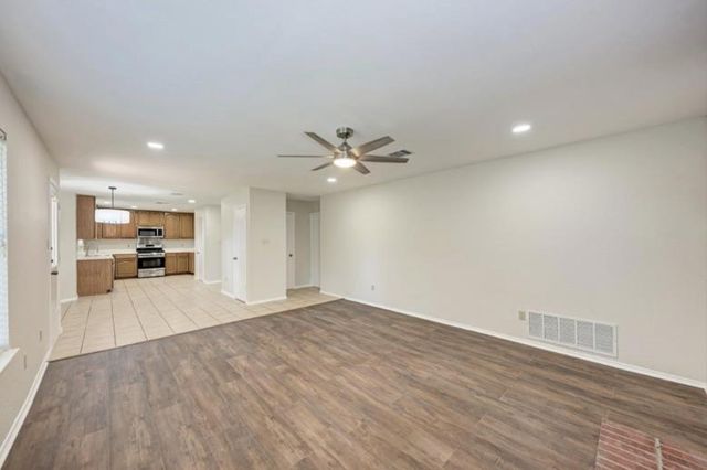 2508 Tierra Blanco TRL, Cedar Park, TX 78613