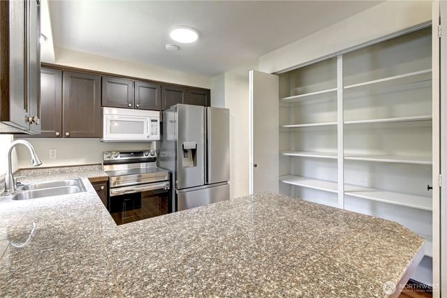 11125 NE 129th Street, Kirkland, WA 98034