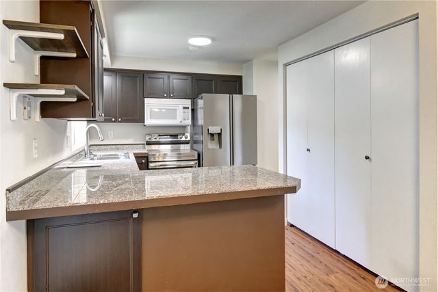 11125 NE 129th Street, Kirkland, WA 98034