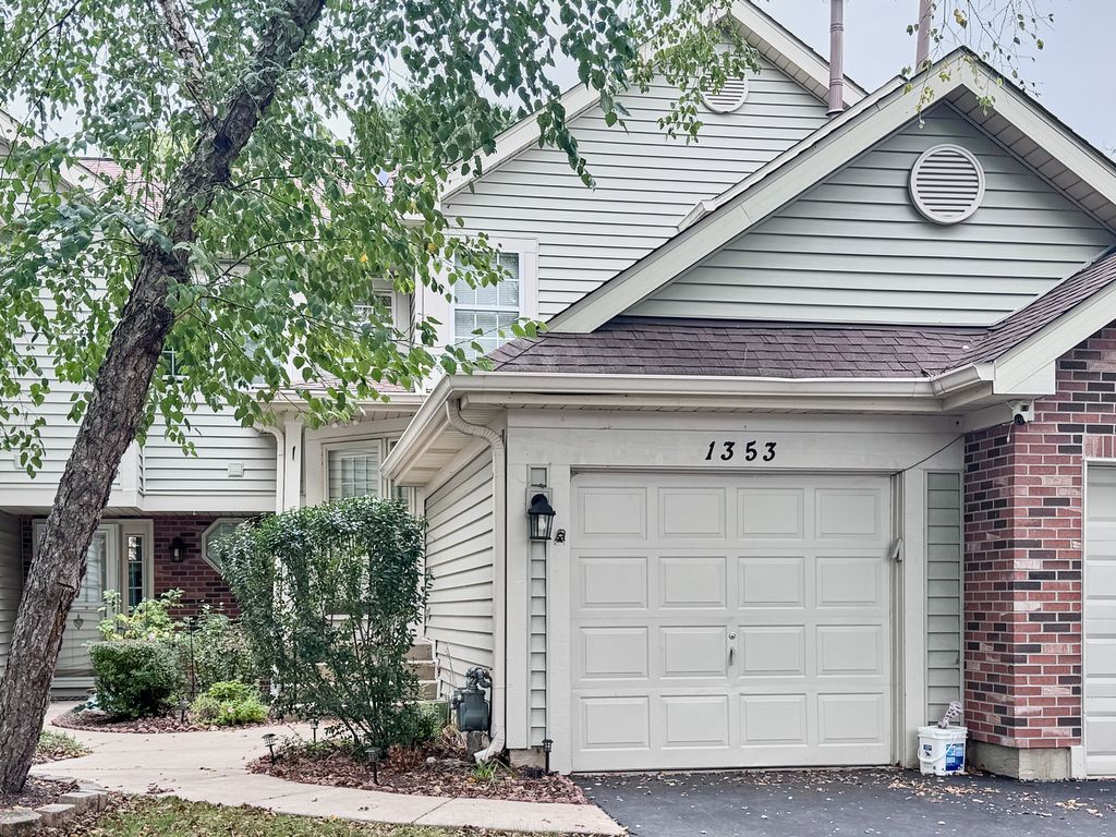 1353 Coldspring Road 0, Carol Stream, IL 60188