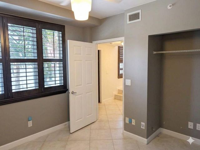 2332 Vintage Drive, Lighthouse Point, FL 33064