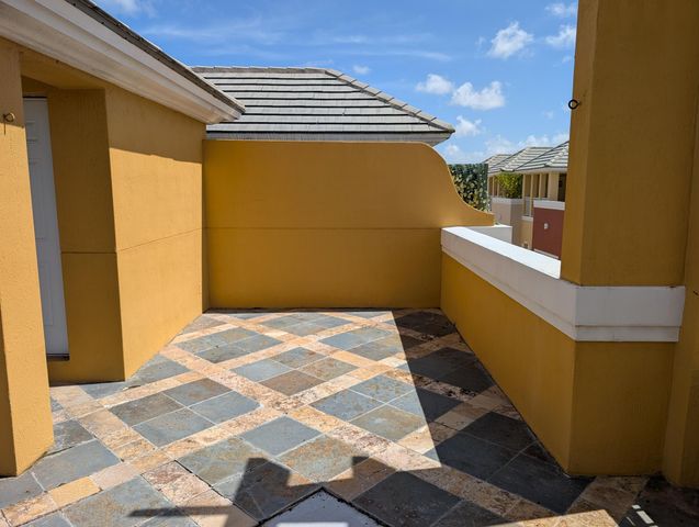 2332 Vintage Drive, Lighthouse Point, FL 33064
