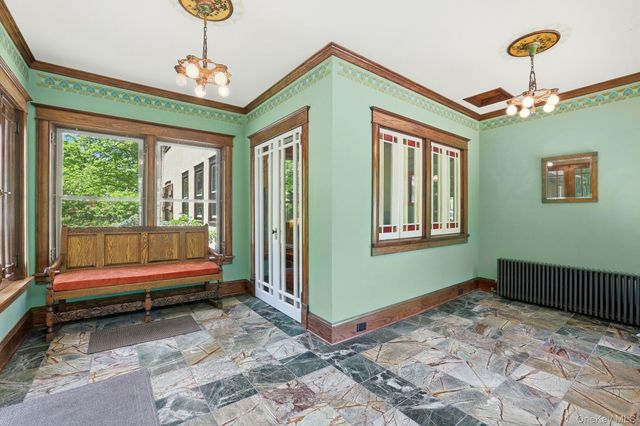 8 Elmer Galloway Road, Katonah, NY 10536