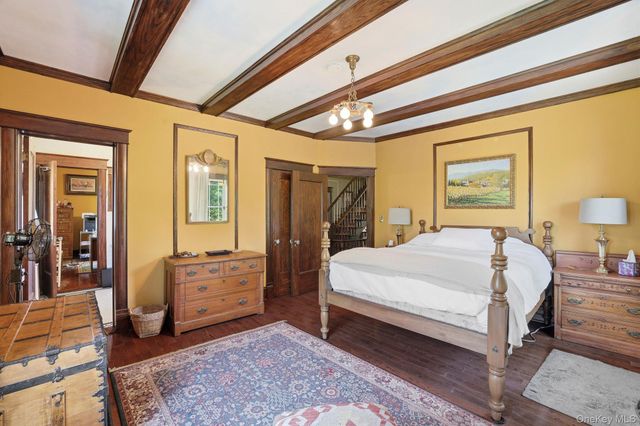 8 Elmer Galloway Road, Katonah, NY 10536