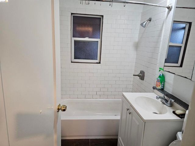 140 W Chanslor ave, Richmond, CA 94801