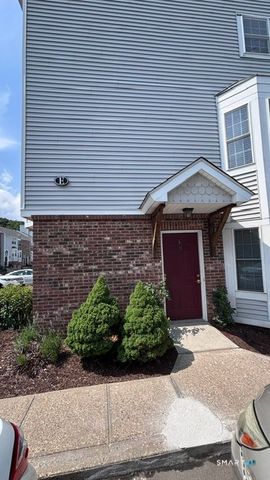 2612 North Avenue E9, Bridgeport, CT 06604