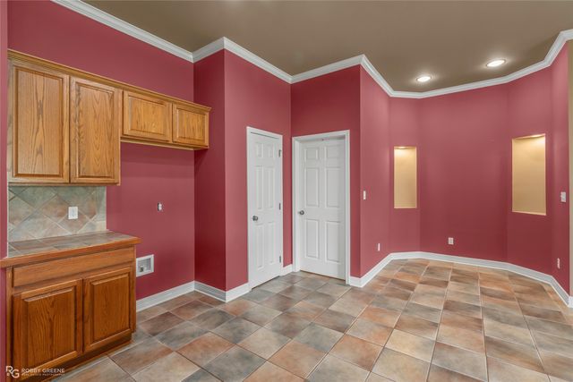 2110 Sweet Bay Circle, Bossier City, LA 71111