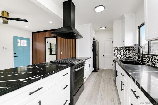 244 26Th St, San Diego, CA 92102