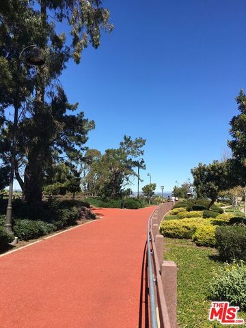 5037 Parkglen Avenue, Los Angeles, CA 90043