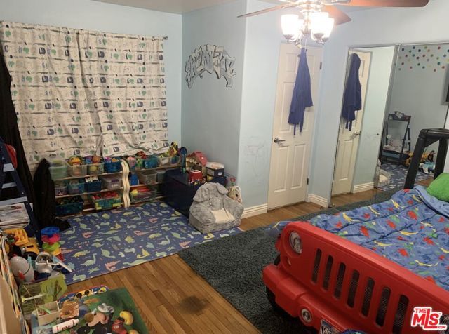 5037 Parkglen Avenue, Los Angeles, CA 90043