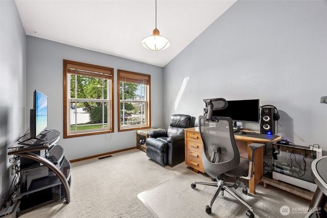 1703 25th Street Pl SW, Puyallup, WA 98371