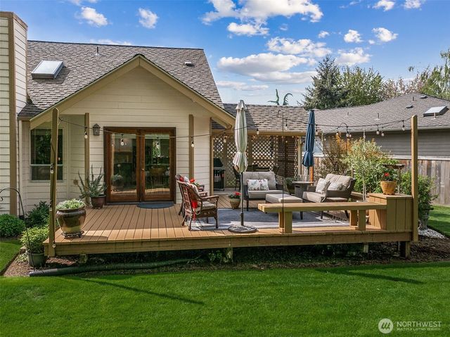 1703 25th Street Pl SW, Puyallup, WA 98371