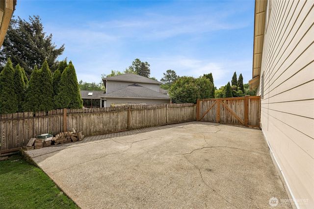 1703 25th Street Pl SW, Puyallup, WA 98371