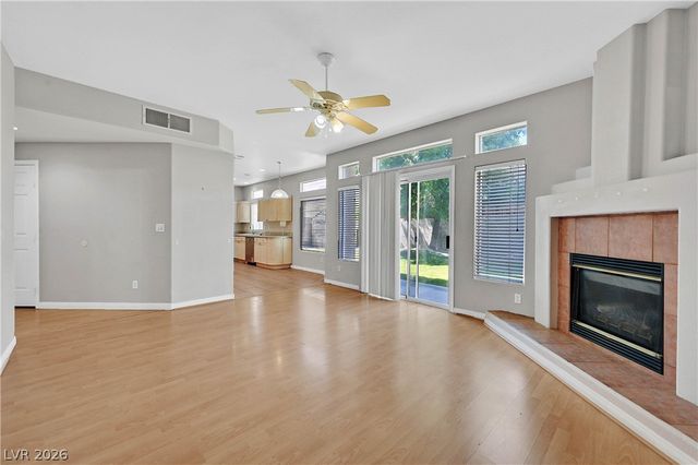 8828 La Manga Avenue, Las Vegas, NV 89147