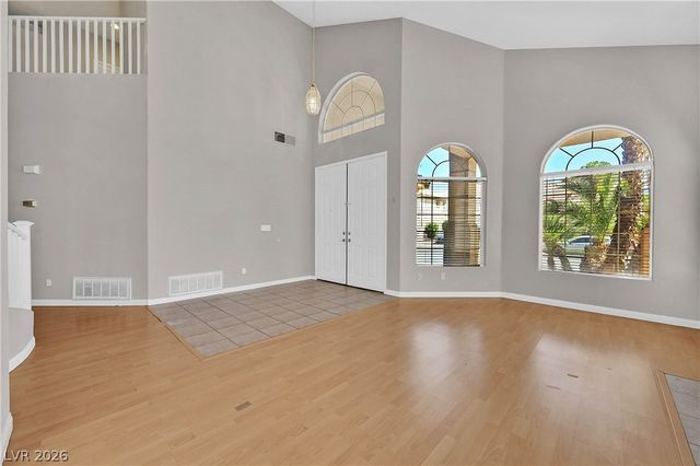 8828 La Manga Avenue, Las Vegas, NV 89147