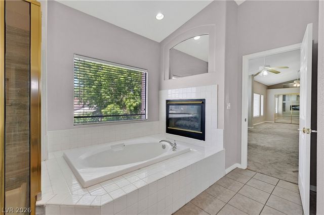 8828 La Manga Avenue, Las Vegas, NV 89147