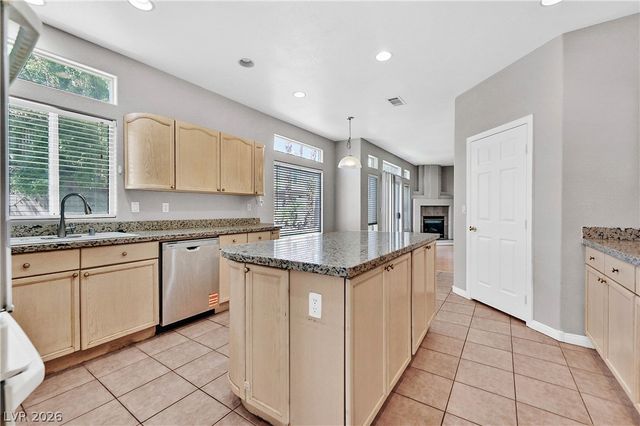 8828 La Manga Avenue, Las Vegas, NV 89147
