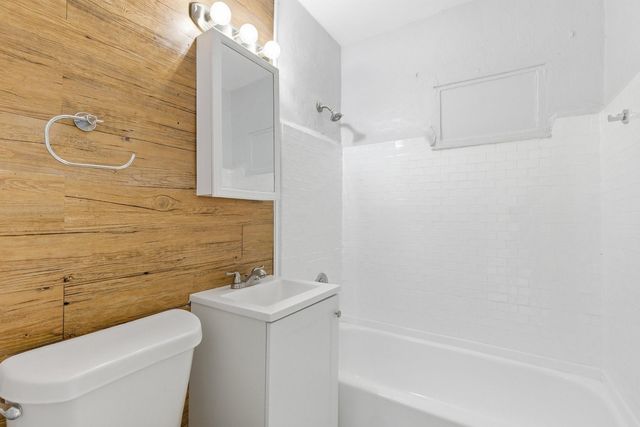 2841 NW 14th Street, Fort Lauderdale, FL 33311