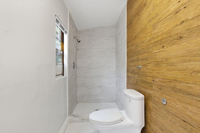 2841 NW 14th Street, Fort Lauderdale, FL 33311