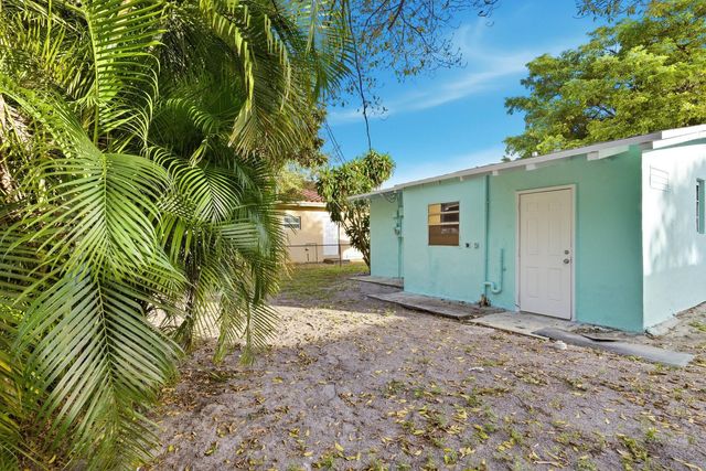 2841 NW 14th Street, Fort Lauderdale, FL 33311