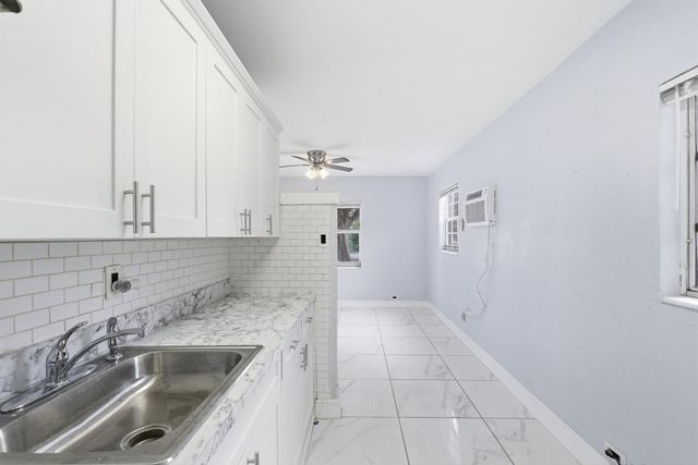 2841 NW 14th Street, Fort Lauderdale, FL 33311