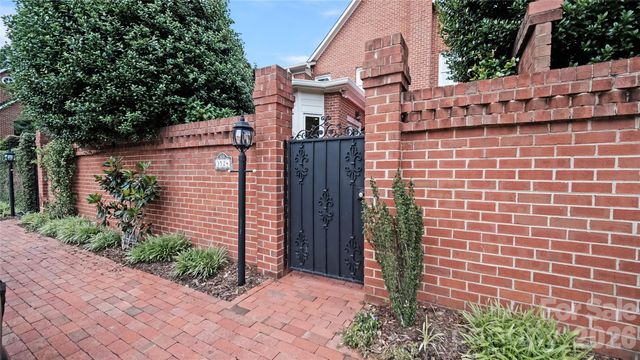 3524 Kylemore Court, Charlotte, NC 28210