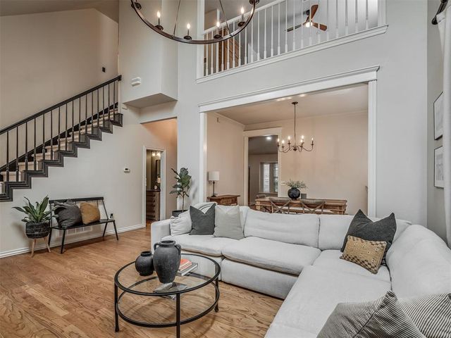 209 Olde Brook Court, Norman, OK 73072