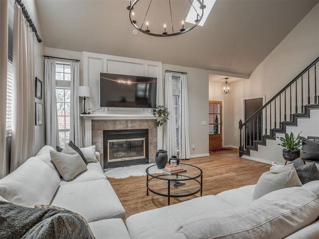 209 Olde Brook Court, Norman, OK 73072