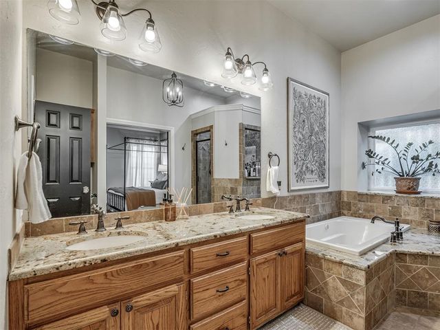 209 Olde Brook Court, Norman, OK 73072