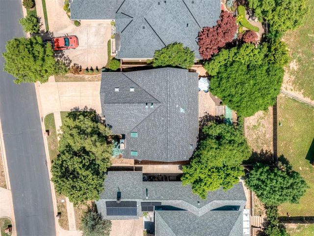 209 Olde Brook Court, Norman, OK 73072