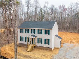 160 Ashburn Rd, Cumberland, VA 23040