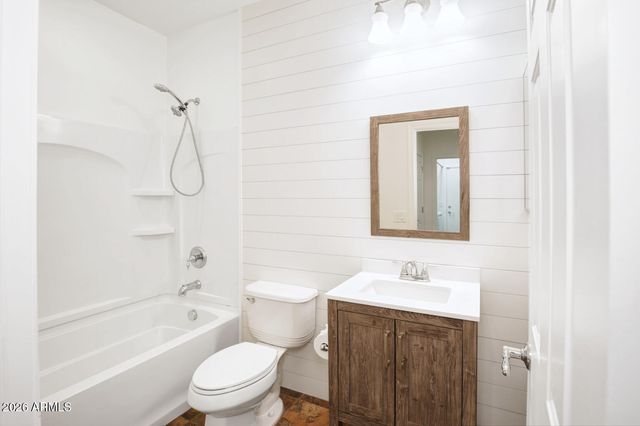 18132 W TOWNLEY Avenue, Waddell, AZ 85355