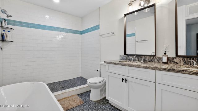 940 MURRAY Drive, Jacksonville, FL 32205