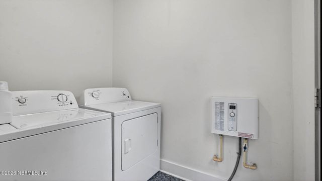 940 MURRAY Drive, Jacksonville, FL 32205