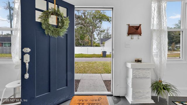 940 MURRAY Drive, Jacksonville, FL 32205