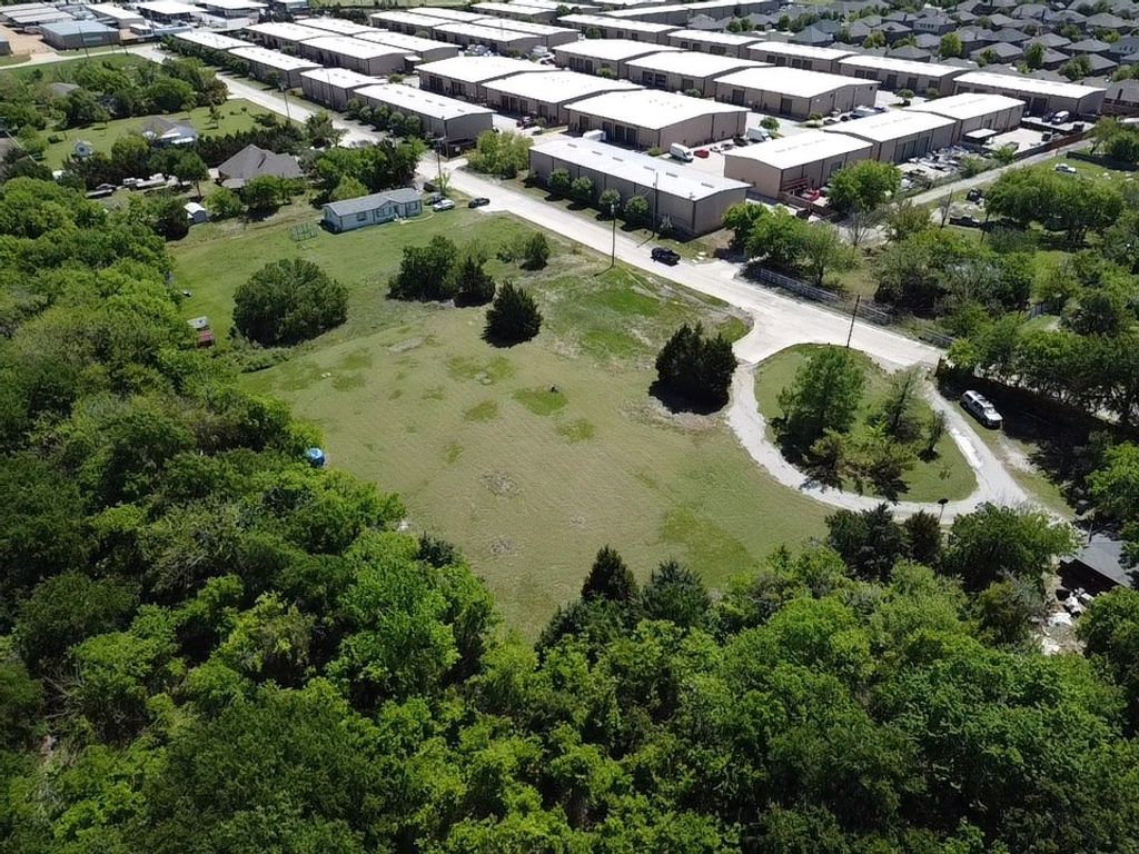 130 Sherry Lane, Hackberry, TX 75036 — photo 4