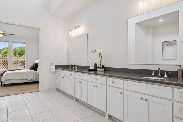 16 Katie Lane, Trophy Club, TX 76262