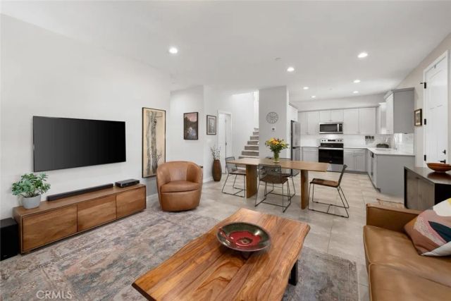 106 Earthwood Lane, San Luis Obispo, CA 93401