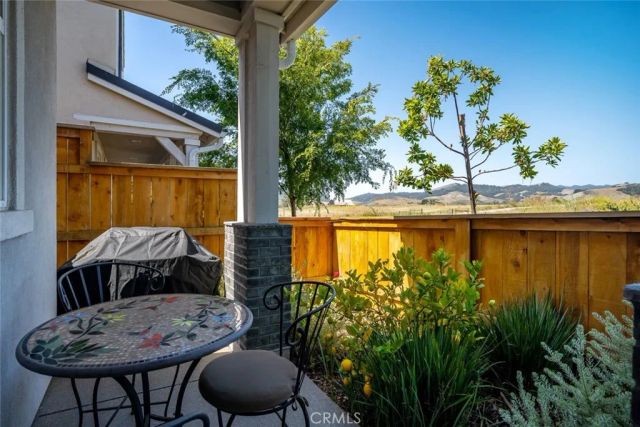 106 Earthwood Lane, San Luis Obispo, CA 93401